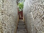 A narrow passage inside the Rock Garden, Malampuzha